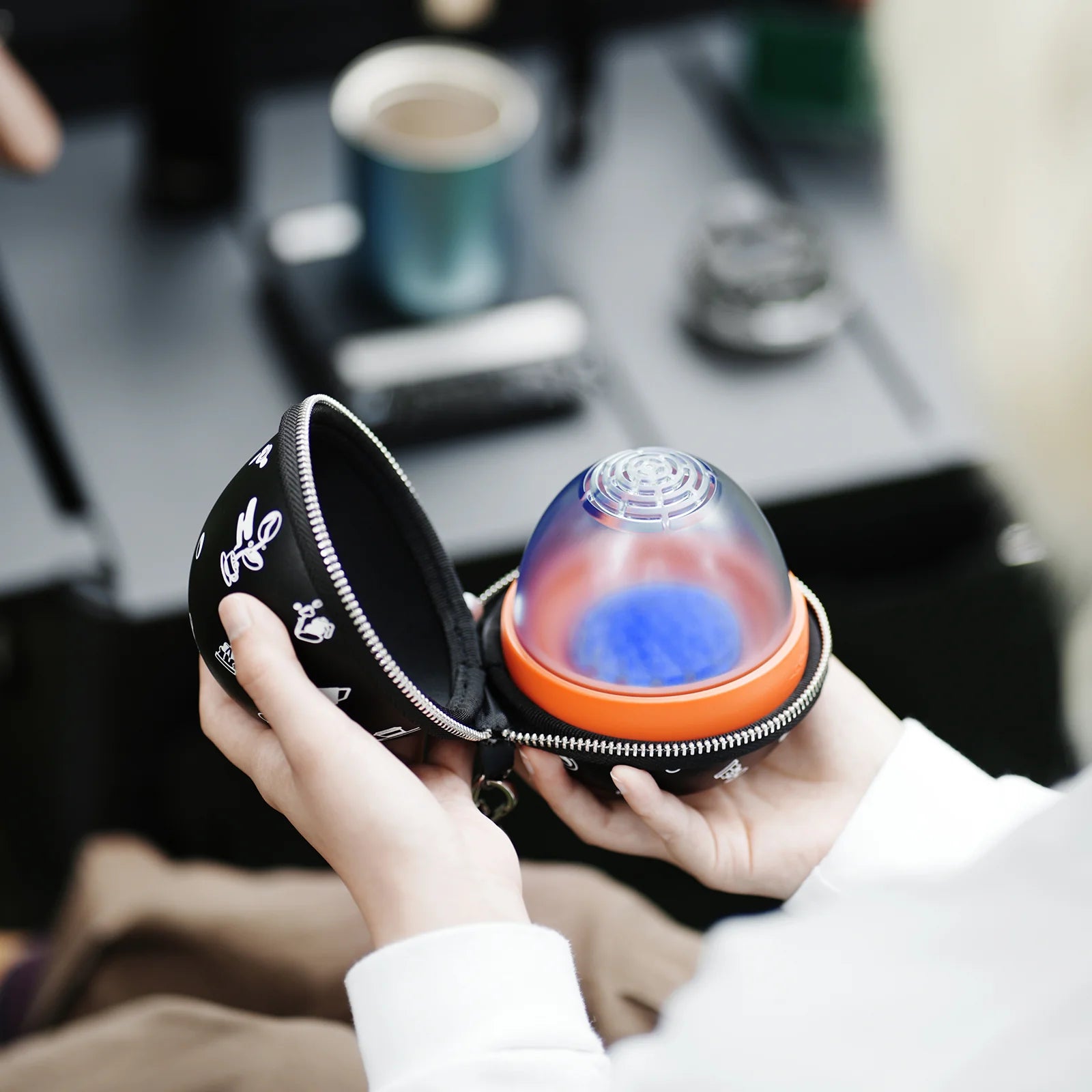 MHW-3BOMBER Eggonaut Dripper in printed carry pouch. Portable coffee pour over set. 