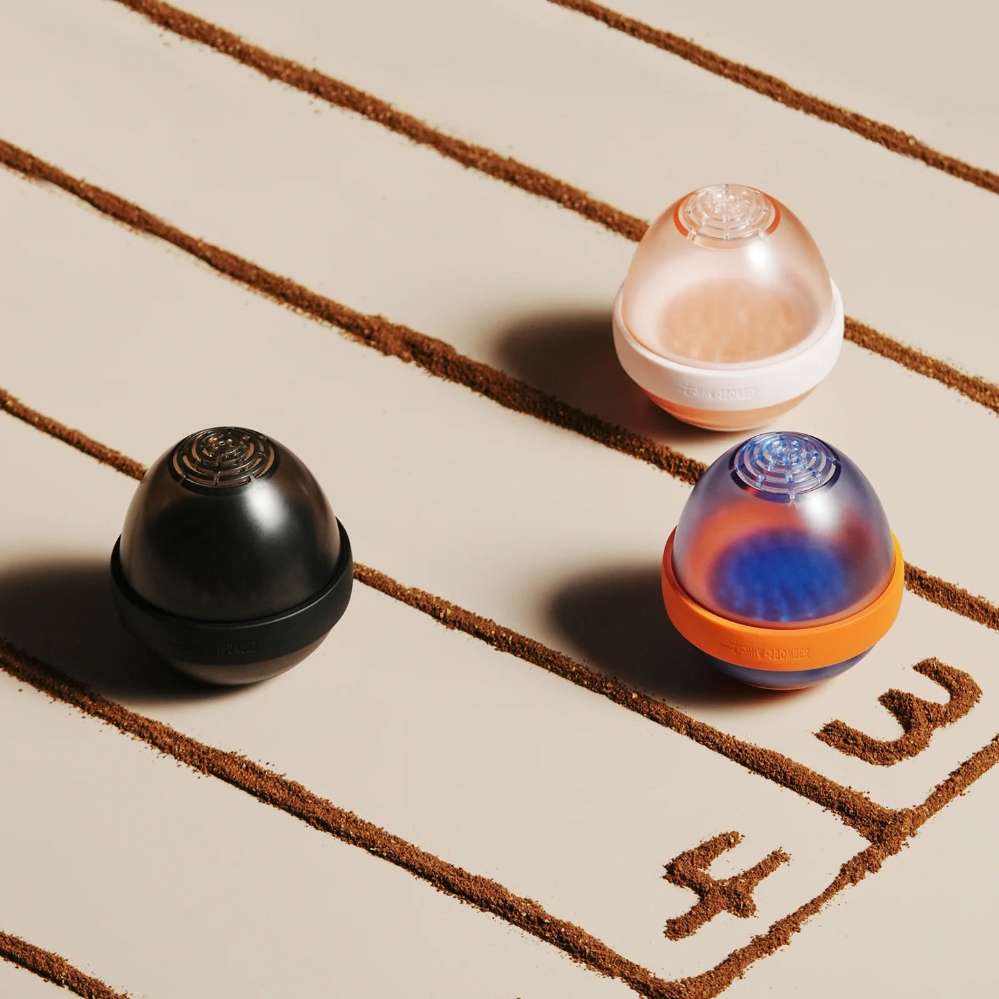 MHW-3BOMBER Eggonaut Dripper set. 3 colors. All-in-one portable pour over coffee travel kit.
